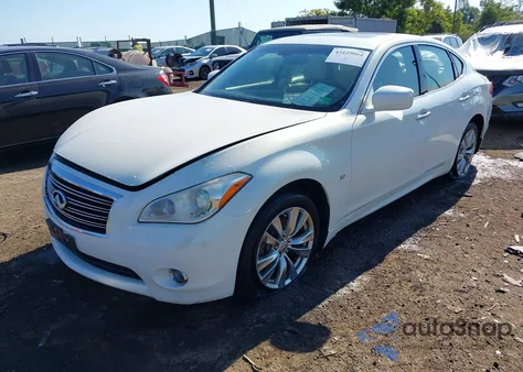 2014 Infiniti Q70 3.7X из США, поврежденный, VIN JN1BY1AR9EM320358